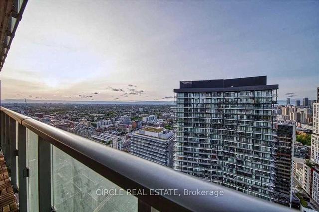 3601 - 101 Peter St, Condo with 1 bedrooms, 1 bathrooms and 0 parking in Toronto ON | Image 12
