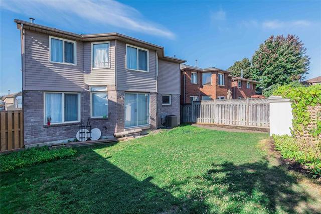 86 Peelton Heights Rd, House detached with 4 bedrooms, 4 bathrooms and 5 parking in Brampton ON | Image 22