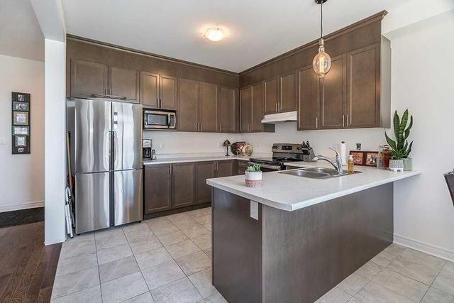 2220 Lozenby St, House detached with 3 bedrooms, 3 bathrooms and 3 parking in Innisfil ON | Image 14