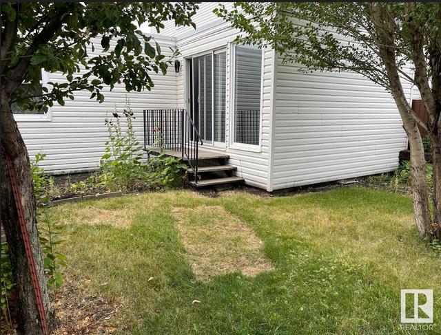 3870 85 St Nw, House attached with 2 bedrooms, 1 bathrooms and null parking in Edmonton AB | Card Image