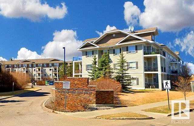 7205 - 7327 South Terwillegar Dr Nw, Condo with 2 bedrooms, 2 bathrooms and null parking in Edmonton AB | Card Image