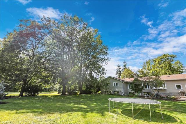 1292 #1 Side Road, House detached with 4 bedrooms, 3 bathrooms and 8 parking in Burlington ON | Image 34