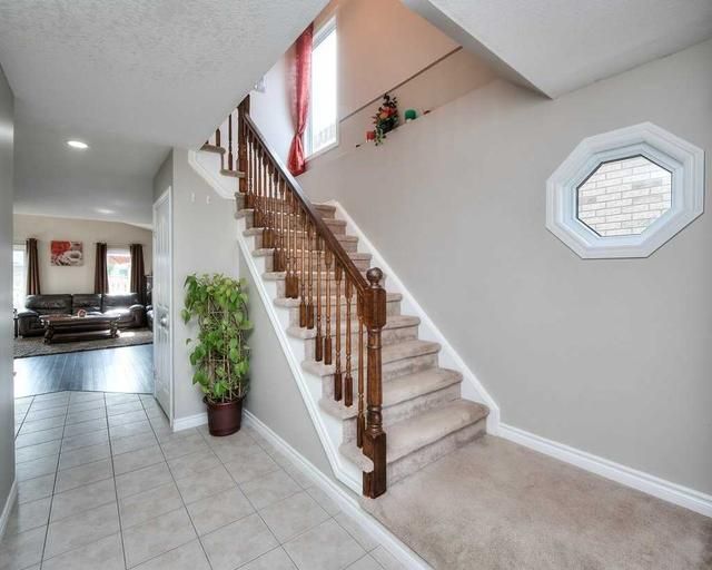 830 Brandenburg Blvd W, House detached with 3 bedrooms, 4 bathrooms and 4 parking in Waterloo ON | Image 36