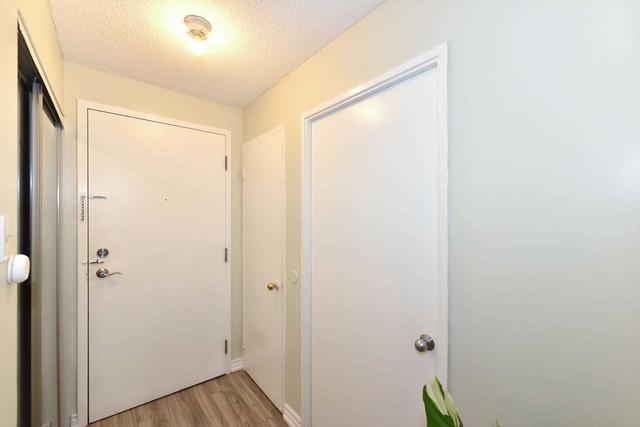 402 - 41 Markbrook Lane, Condo with 2 bedrooms, 2 bathrooms and 1 parking in Toronto ON | Image 34