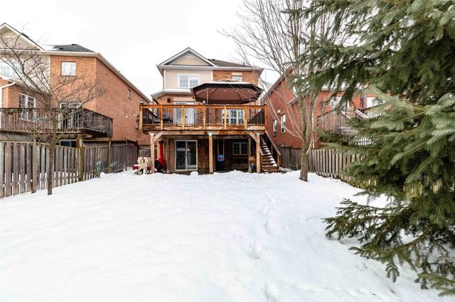 14 Fitzpatrick Crt, House detached with 3 bedrooms, 3 bathrooms and 3 parking in Whitby ON | Image 19