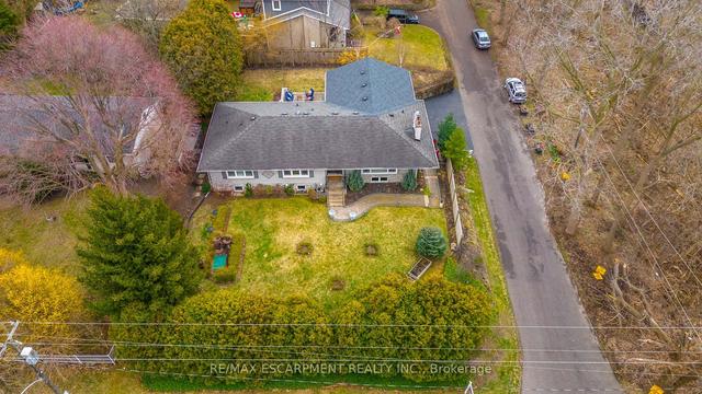 4306 Lakeshore Rd, House detached with 3 bedrooms, 3 bathrooms and 5 parking in Burlington ON | Image 29