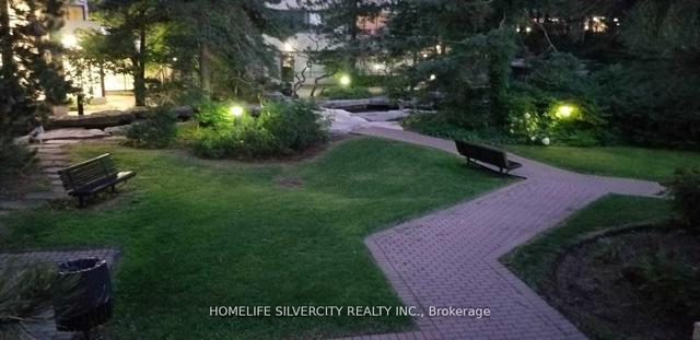 1003 - 22 Hanover Rd, Condo with 2 bedrooms, 2 bathrooms and 1 parking in Brampton ON | Image 25