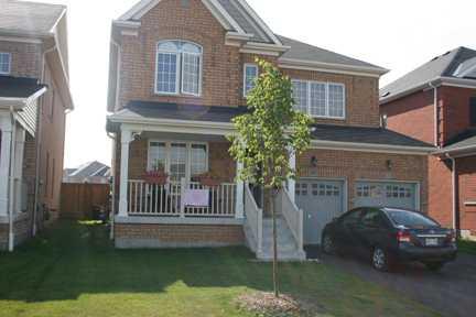80 Dunwell Cres, House detached with 4 bedrooms, 3 bathrooms and 2 parking in Ajax ON | Image 2