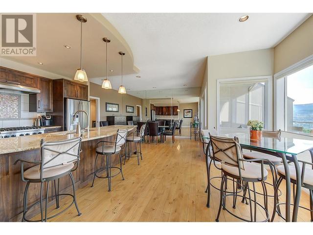 20 - 880 Christina Place, House attached with 4 bedrooms, 4 bathrooms and 4 parking in Kelowna BC | Image 11