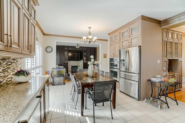 50 Dells Cres, House detached with 4 bedrooms, 6 bathrooms and 6 parking in Brampton ON | Image 40