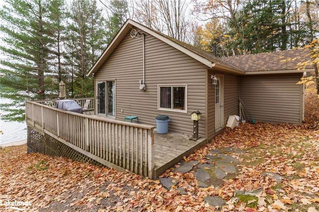40 Jack & Verna's Lane, House detached with 2 bedrooms, 1 bathrooms and 2 parking in Magnetawan ON | Image 4