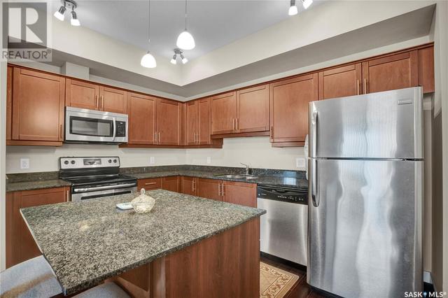 203 - 106 Hampton Circle, Condo with 2 bedrooms, 2 bathrooms and null parking in Saskatoon SK | Image 4