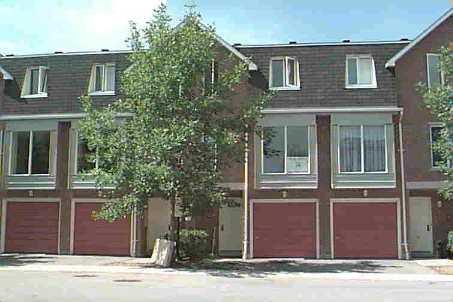 th05 - 3500 Brimley Rd, Townhouse with 4 bedrooms, 2 bathrooms and 2 parking in Toronto ON | Image 1