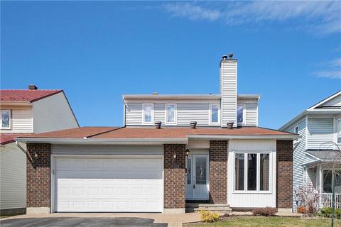 1497 Bourcier Drive, House detached with 4 bedrooms, 4 bathrooms and 4 parking in Ottawa ON | Card Image