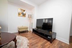 1826 - 500 Doris Ave, Condo with 2 bedrooms, 1 bathrooms and 1 parking in Toronto ON | Image 6