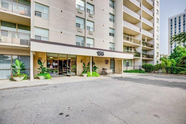 512 - 155 Marlee Ave, Condo with 3 bedrooms, 2 bathrooms and 1 parking in Toronto ON | Image 12