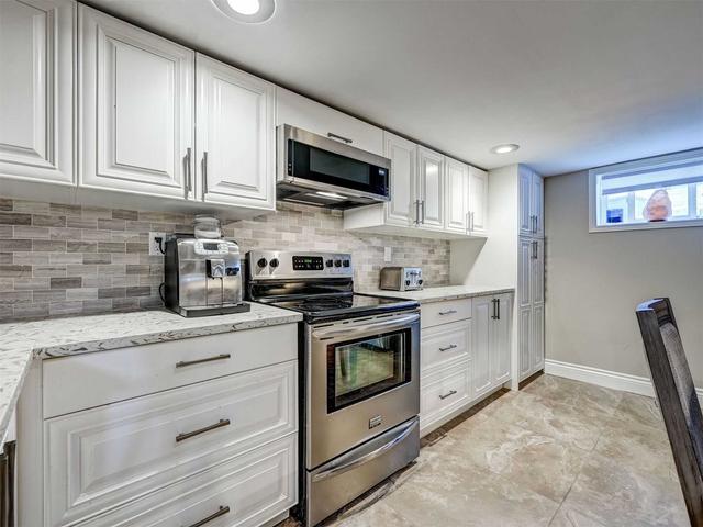 925 Kingsway Dr, House detached with 3 bedrooms, 2 bathrooms and 7 parking in Burlington ON | Image 14