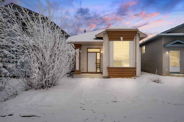 111 Martinwood Place Ne, House detached with 5 bedrooms, 3 bathrooms and 2 parking in Calgary AB | Image 27