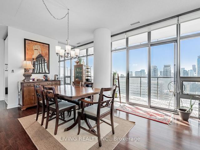 2604 - 33 Charles St E, Condo with 2 bedrooms, 2 bathrooms and 1 parking in Toronto ON | Image 21