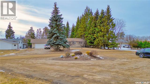 118 2nd Street W, House detached with 5 bedrooms, 3 bathrooms and null parking in Pierceland SK | Image 37