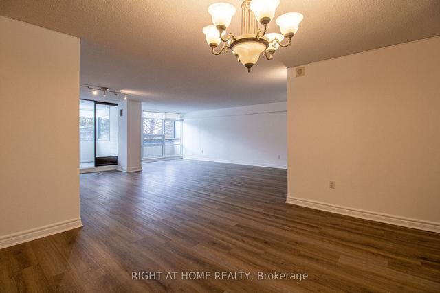 201 - 3303 Don Mills Rd, Condo with 2 bedrooms, 2 bathrooms and 1 parking in Toronto ON | Image 3