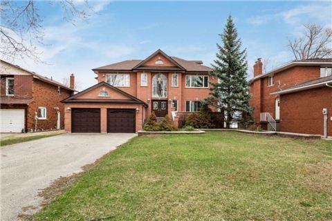 229 Bayshore Rd W, House detached with 6 bedrooms, 5 bathrooms and 10 parking in Barrie ON | Image 1