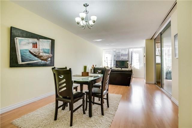 404 - 25 Silver Springs Blvd, Condo with 2 bedrooms, 2 bathrooms and 1 parking in Toronto ON | Image 6