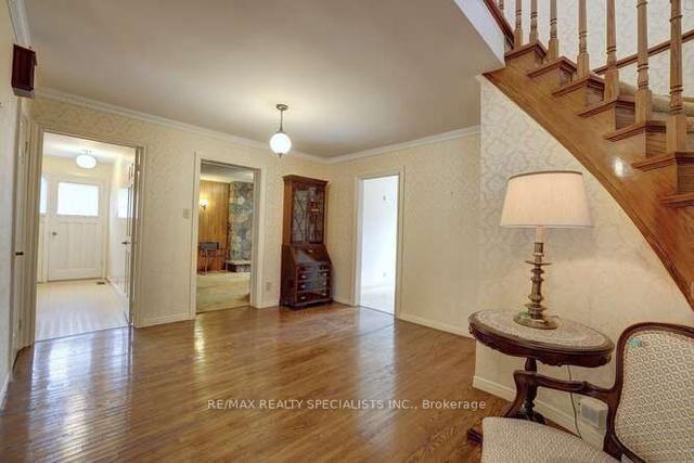 1803 Deer's Wold, House detached with 4 bedrooms, 4 bathrooms and 6 parking in Mississauga ON | Image 38