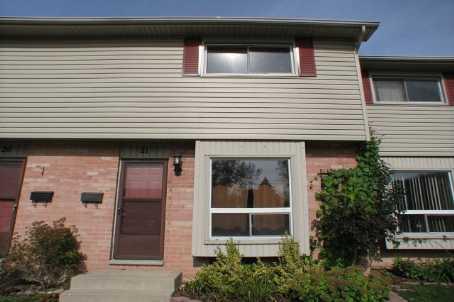 1200 Cheapside St, Townhouse with 3 bedrooms, 2 bathrooms and 1 parking in London ON | Image 1