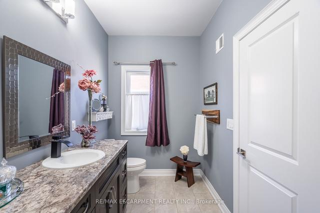 4245 Academy St, House semidetached with 2 bedrooms, 3 bathrooms and 3 parking in Lincoln ON | Image 11
