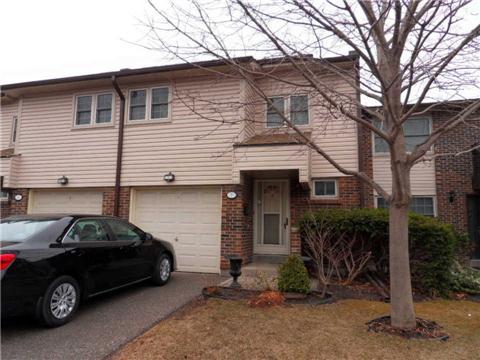 07 - 2120 Rathburn Rd, Townhouse with 4 bedrooms, 4 bathrooms and 2 parking in Mississauga ON | Image 1