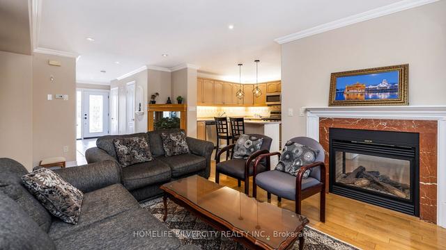 25 Oakmeadow Dr, House detached with 3 bedrooms, 3 bathrooms and 3 parking in Brampton ON | Image 40