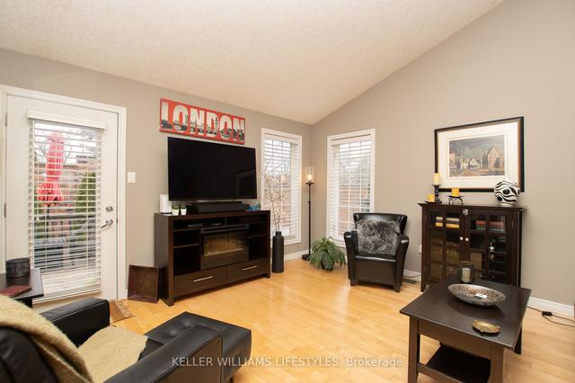 82 - 464 Commissioners Rd W, Townhouse with 3 bedrooms, 3 bathrooms and 4 parking in London ON | Image 6
