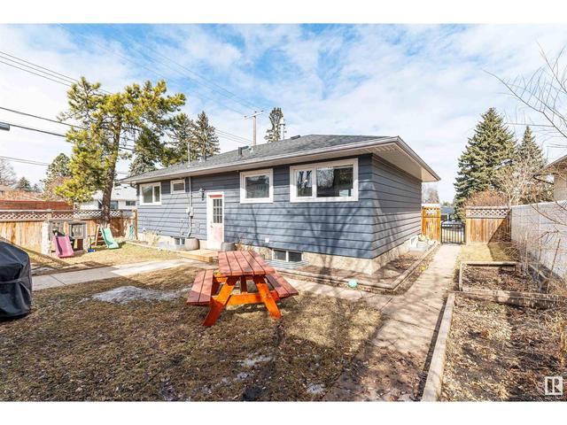 4707 107 Av Nw, House detached with 4 bedrooms, 2 bathrooms and null parking in Edmonton AB | Image 39