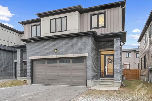 211 Don Brown Private, Townhouse with 3 bedrooms, 3 bathrooms and 4 parking in Ottawa ON | Image 1