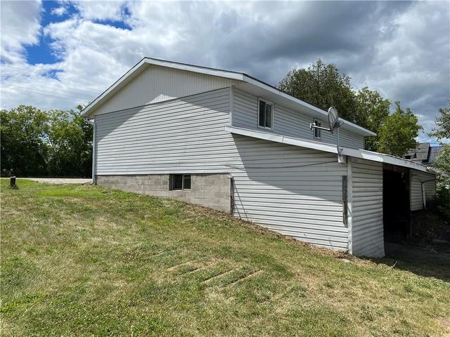 2794 Fourth Chute Road, House detached with 3 bedrooms, 2 bathrooms and 6 parking in Bonnechere Valley ON | Image 16