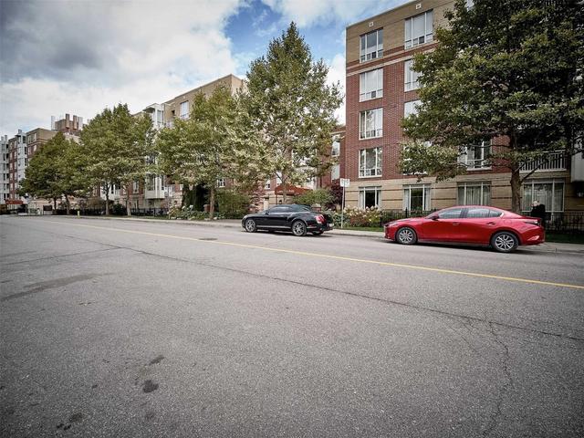 212 - 485 Rosewell Ave, Condo with 2 bedrooms, 2 bathrooms and 1 parking in Toronto ON | Image 20