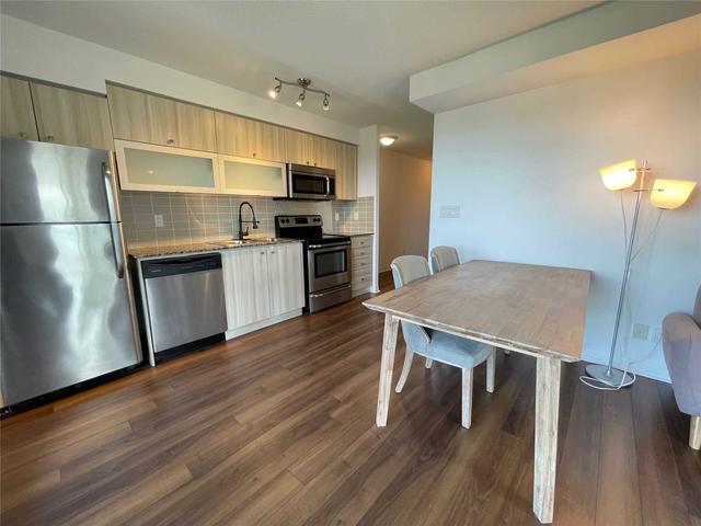 2404 - 2015 Sheppard Avenue E St, Condo with 1 bedrooms, 1 bathrooms and 1 parking in Toronto ON | Image 14