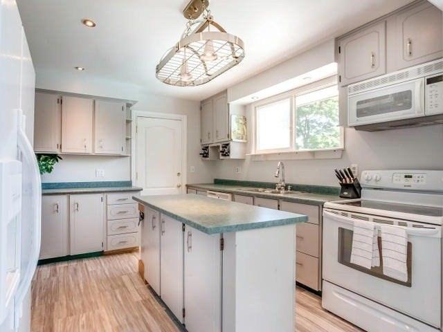 2733 Concession 7 Rd, House detached with 3 bedrooms, 2 bathrooms and 8 parking in Clarington ON | Image 6