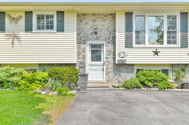 67 Ireland Dr, House detached with 6 bedrooms, 2 bathrooms and 4 parking in Quinte West ON | Image 29