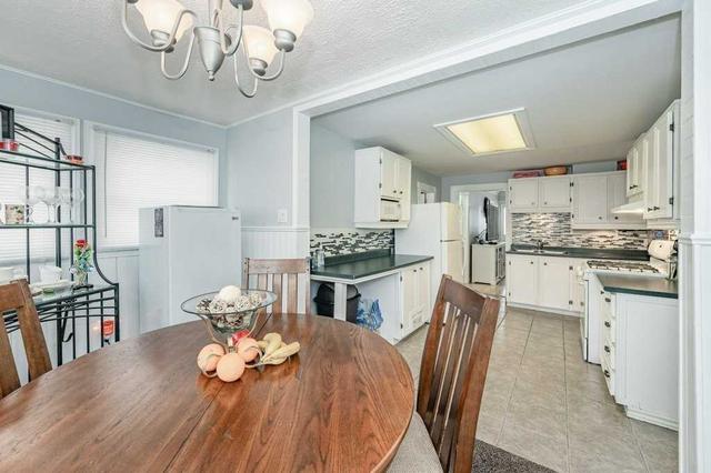 100 Cameron Ave N, House detached with 3 bedrooms, 2 bathrooms and 2 parking in Hamilton ON | Image 9