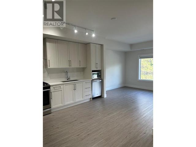 ph16 - 4380 Lakeshore Road, Condo with 2 bedrooms, 1 bathrooms and 1 parking in Kelowna BC | Image 7