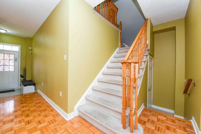 47 Ashdale Rd, House semidetached with 3 bedrooms, 3 bathrooms and 1 parking in Brampton ON | Image 6