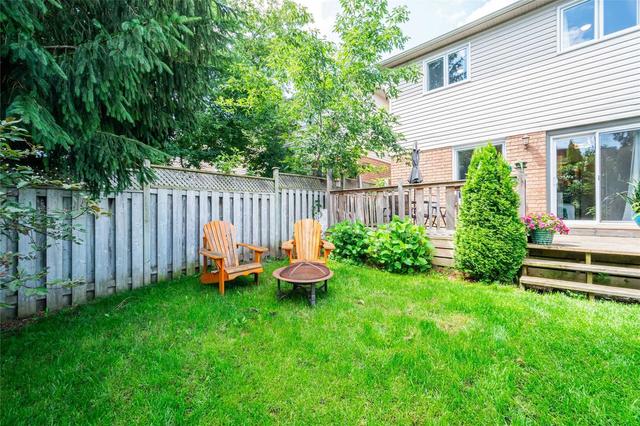 23 Cunningham Dr, House attached with 3 bedrooms, 2 bathrooms and 3 parking in Barrie ON | Image 22
