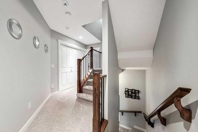 2 - 1933 26 Street Sw, Home with 3 bedrooms, 2 bathrooms and 1 parking in Calgary AB | Image 13