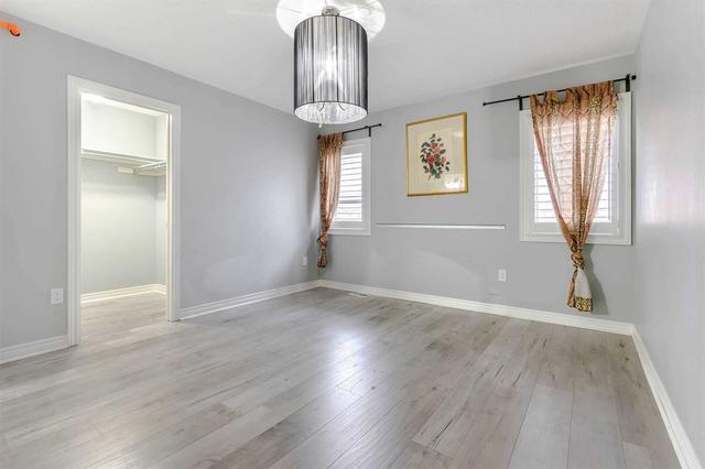 10 Rhapsody Cres, House detached with 4 bedrooms, 7 bathrooms and 9 parking in Brampton ON | Image 25