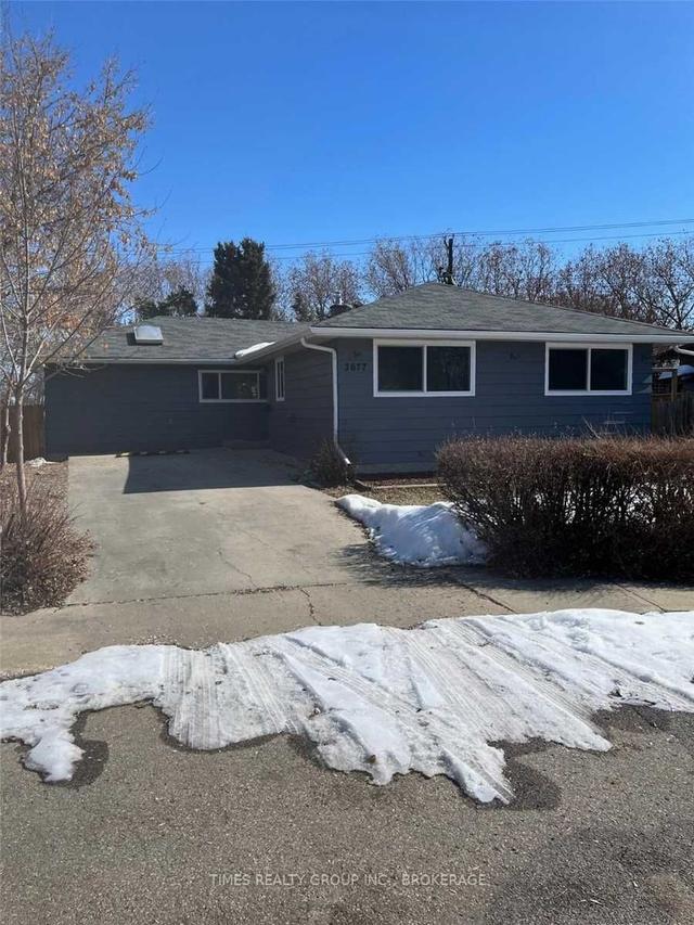 3677 41 Ave, House detached with 3 bedrooms, 3 bathrooms and 2 parking in Red Deer AB | Image 1