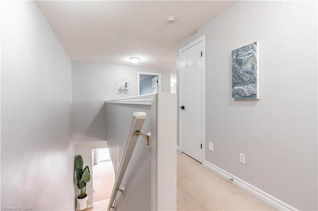 24 - 20 Shackleton Drive, House attached with 3 bedrooms, 2 bathrooms and 2 parking in Guelph ON | Image 15