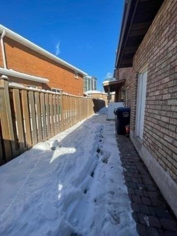 4223 Via Russo Crt, House detached with 3 bedrooms, 2 bathrooms and 2 parking in Mississauga ON | Image 13