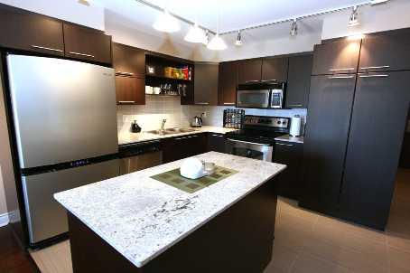1017 - 39 Galleria Pkwy, Condo with 1 bedrooms, 1 bathrooms and 1 parking in Markham ON | Image 2